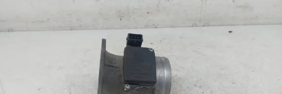 Audi A4 S4 B5 8D Mass air flow meter 037906461B AFH6010A