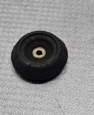 Opel Zafira A Front coil spring rubber mount 9053893626