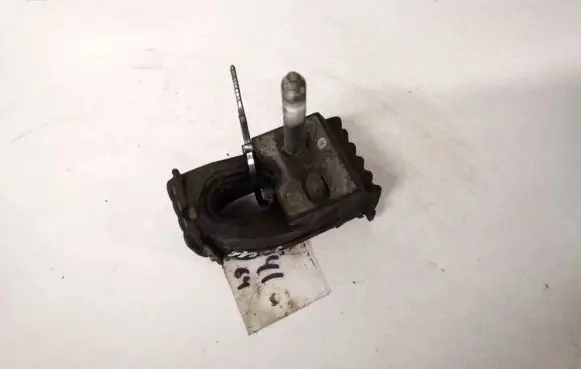 Seat Alhambra (Mk1) Engine mount bracket
