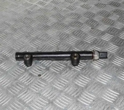 Volvo C30 Fuel main line pipe 9685297580