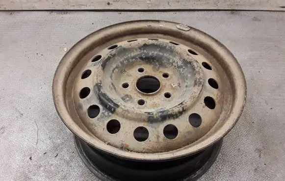 Toyota Corolla Verso AR10 R16 steel rim 2160621