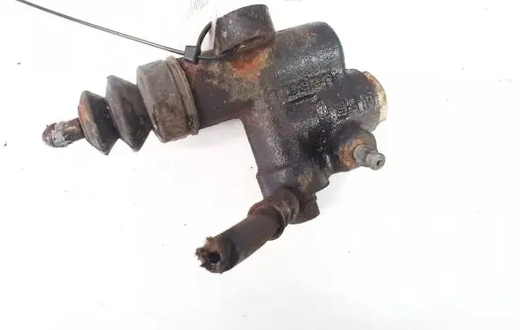 Subaru Outback Clutch master cylinder