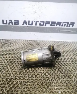 Nissan Qashqai Starter motor 233000379R