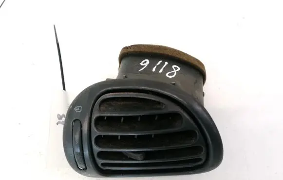 Peugeot 206 Dash center air vent grill 9632184877