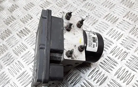 Nissan Navara ABS Pump