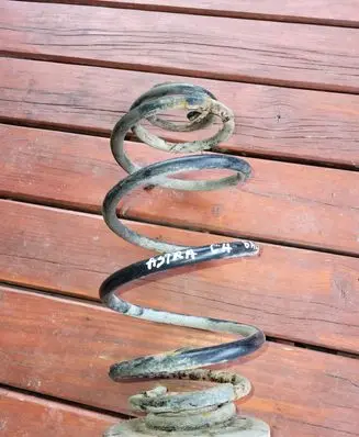 Opel Astra H Rear coil spring