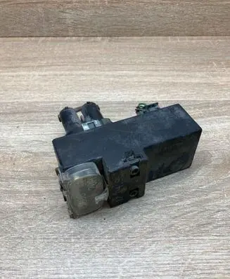 Ford Galaxy Coolant fan relay 95VW14B205AA 7MO000317