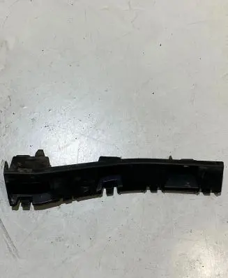 Ford Mustang VI Front bumper mounting bracket FR3B16C066A