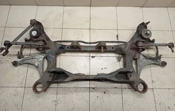 Hyundai Santa Fe Rear subframe 