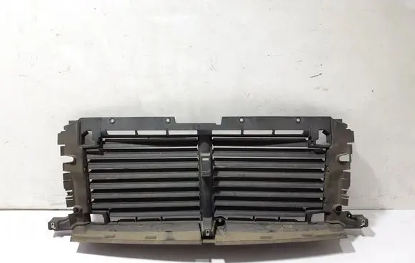 Chevrolet Silverado Intercooler air guide/duct channel 85819927