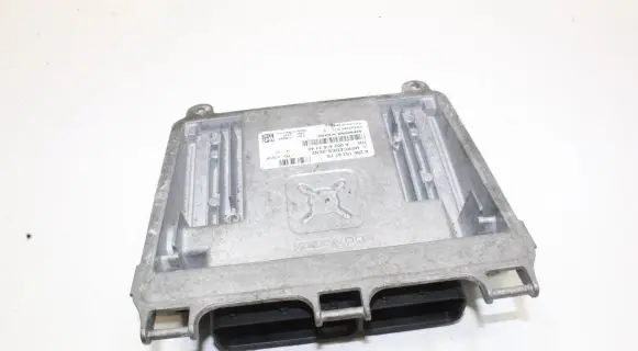 Mercedes-Benz A W169 Engine control unit/module A2661539779 A0024463140