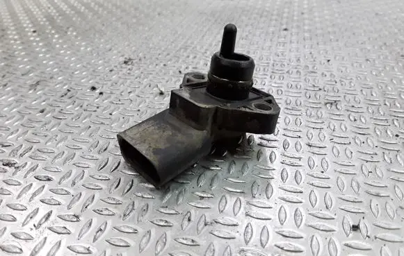 Volkswagen Golf IV Air pressure sensor 0281002177 038906051