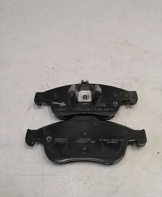 Renault Megane III Brake pads (front) 410600001R