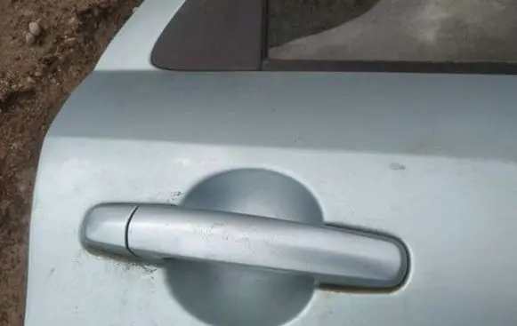 Suzuki SX4 Front door exterior handle