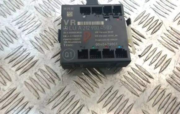 Mercedes-Benz C W204 Door control unit/module A2129004502