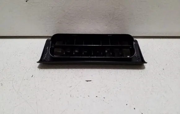 Bentley Continental Rear air vent grill 3D0963543B