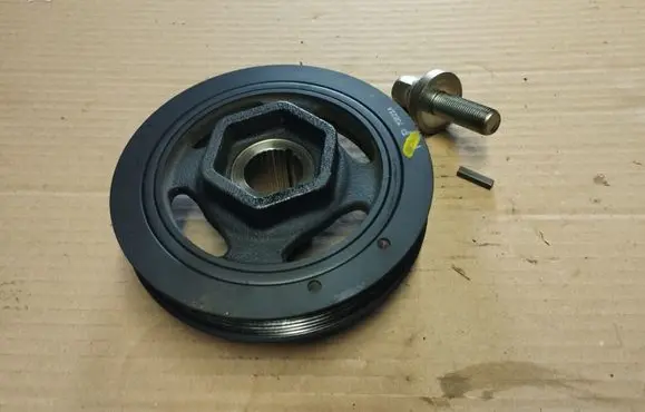 Honda CR-V Crankshaft pulley