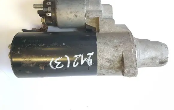 Mercedes-Benz E W212 Starter motor A0061519901