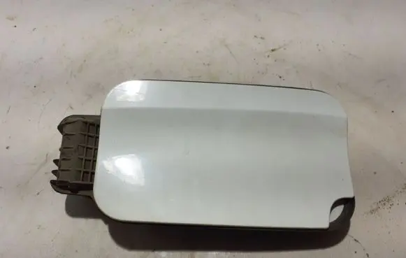 Opel Combo E Fuel tank cap 9817924480