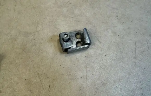 Mercedes-Benz G W461 W463 1st Gen Front door lock loop/hook striker A4637230803