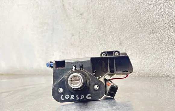 Opel Corsa C Tailgate exterior lock 90534783 90534784 90534785