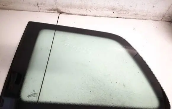 Peugeot 307 Rear side window as2