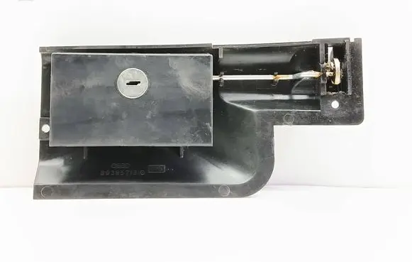 Audi 80 90 B3 Glove box handle 893857131G