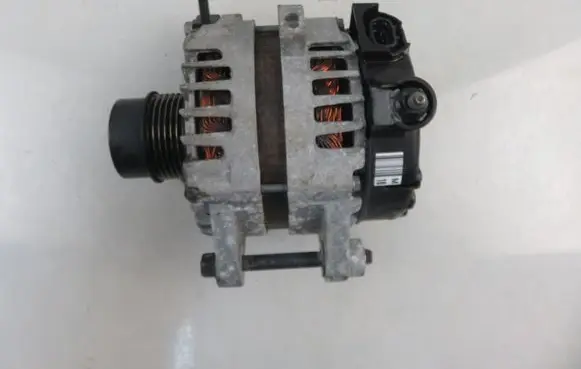 KIA Sportage Generator/alternator 2622503 373002B960