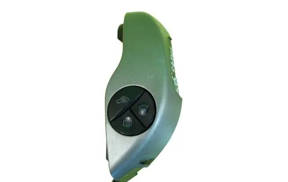 Toyota Prius (XW20) Other switches/knobs/shifts F70CV164