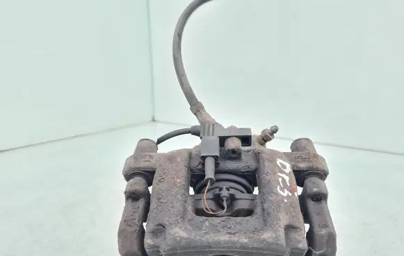 Mercedes-Benz C W204 Rear brake caliper