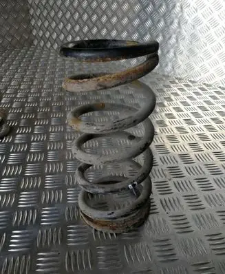 Mitsubishi Space Wagon Rear coil spring