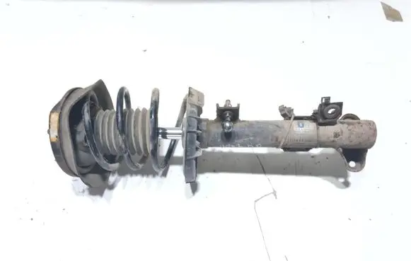Mercedes-Benz C W203 Front shock absorber/damper A2033201630
