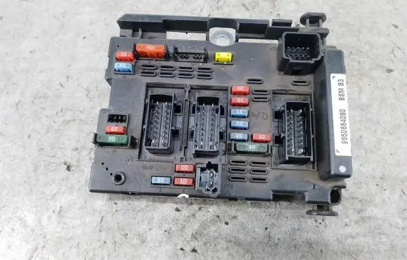 Peugeot 307 BSM Control unit 9650664080BSMB3