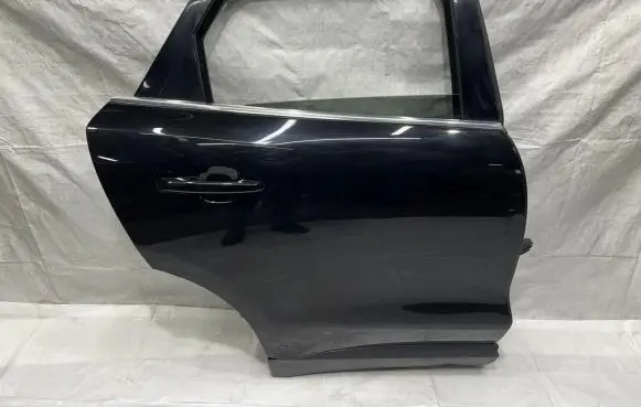 Jaguar F-Pace Rear door