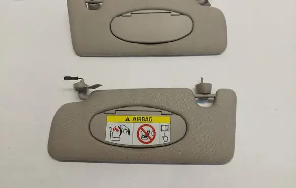 Sun visor