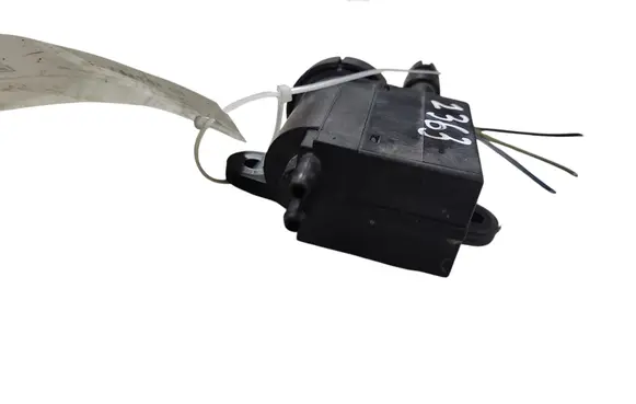 Jeep Grand Cherokee (WJ) Vacuum valve 53013147A