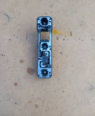 Volvo S70 V70 V70 XC Tail light bulb cover holder 9151642