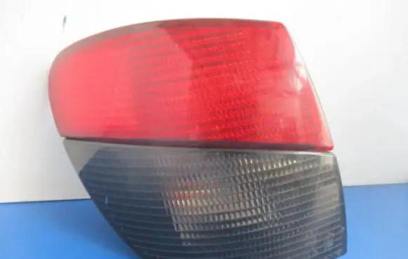 Peugeot 406 Rear/tail lights