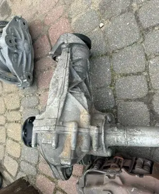 Volkswagen Touareg I Front differential 4460310026