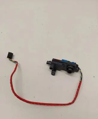 Tesla Model 3 Front bumper camera 109297800C 39686962