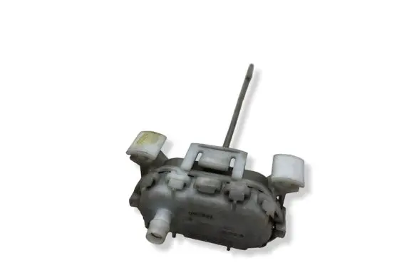 Audi A4 S4 B5 8D Central locking vacuum pump 8D0862153