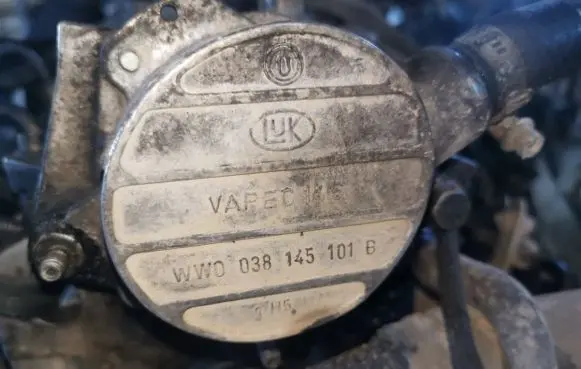 Seat Cordoba (6K) Vacuum pump 038145101b