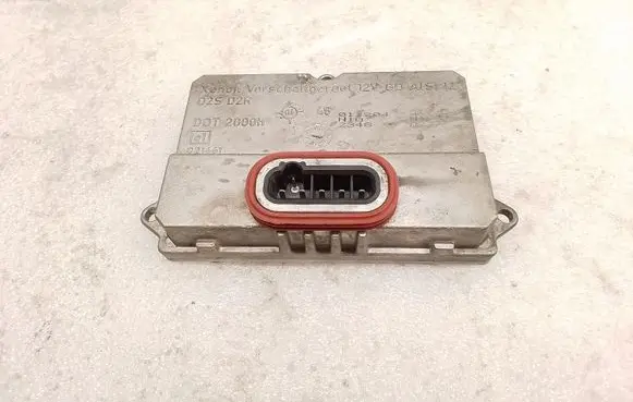 Mercedes-Benz E W211 Headlight ballast module Xenon 5DV00829000