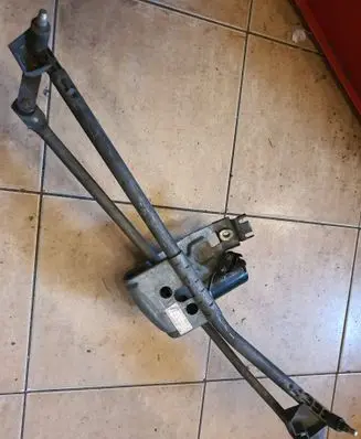 Audi A6 S6 C4 4A Front wiper linkage and motor 3397020259