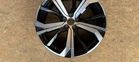 Volvo XC60 R21 alloy rim 32134533 K562729