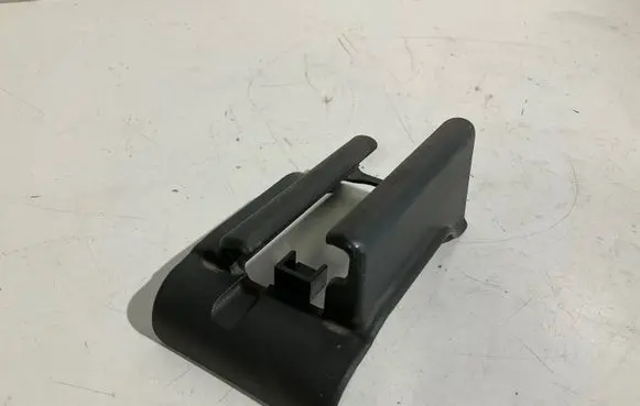 Mercedes-Benz E W211 Front driver seat rail trim 2119190520 70040001