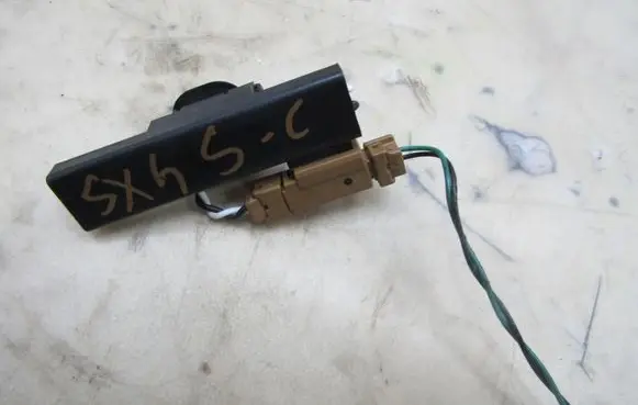 Suzuki SX4 S-Cross Antenna control unit KRIS235789