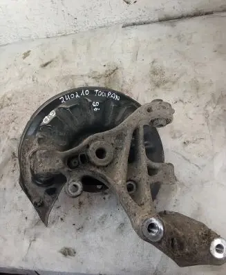 Volkswagen Touran III Rear wheel hub