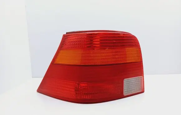 Volkswagen Golf IV Rear/tail lights