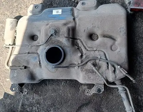 Renault Twingo III Fuel tank 453116246